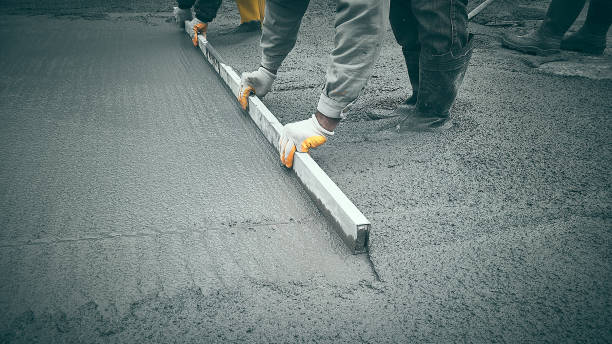 Best Concrete Sidewalk Installation in Bronson, MI